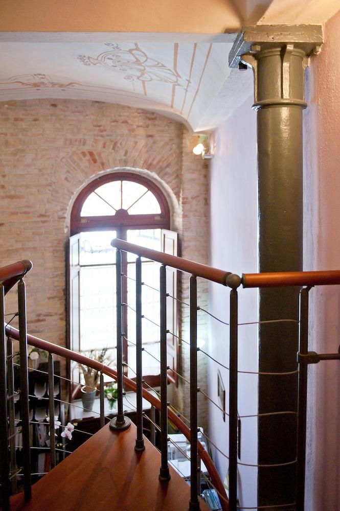 Sa Domu Cheta Hotel Каляри Екстериор снимка