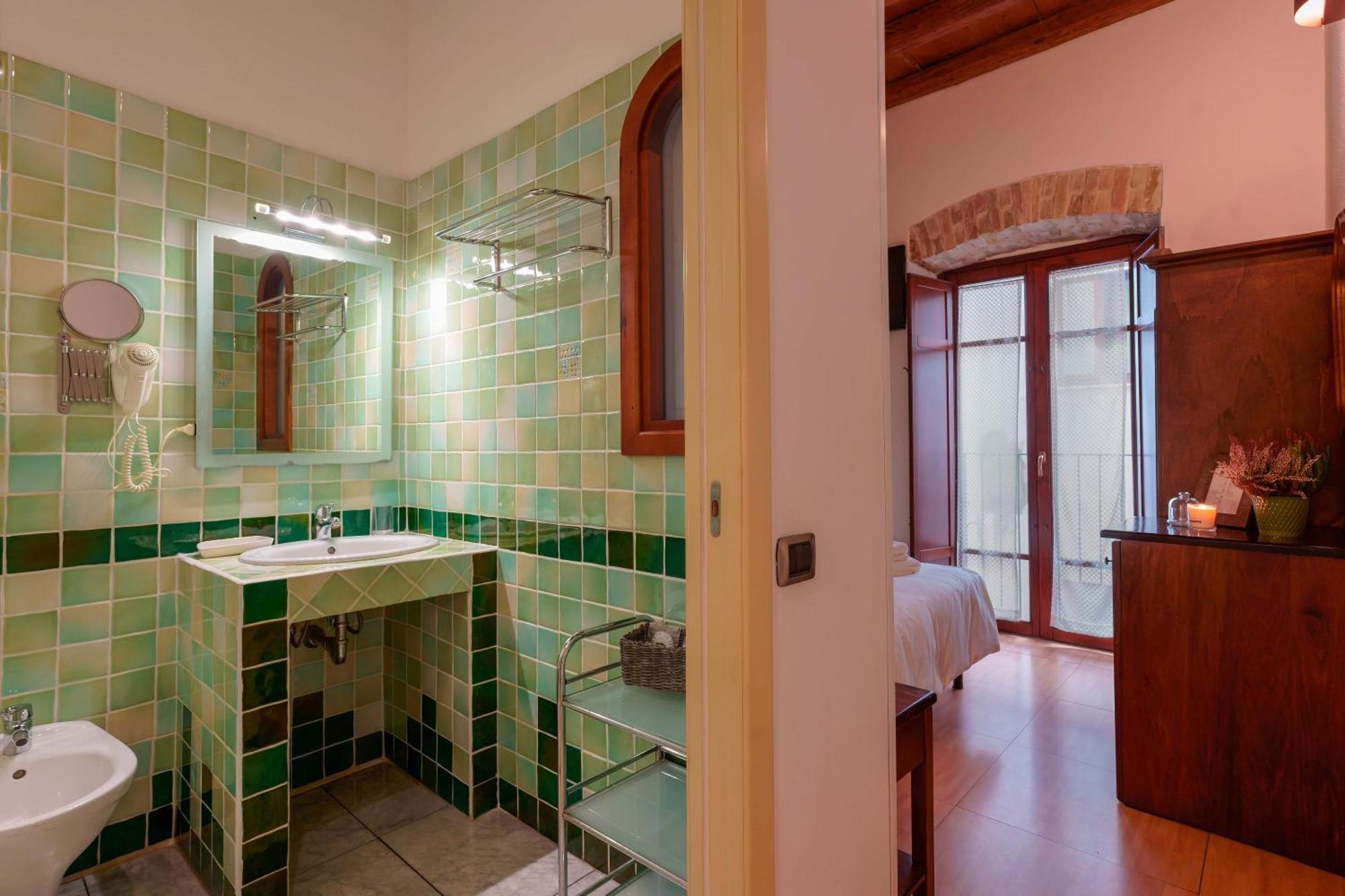 Sa Domu Cheta Hotel Каляри Екстериор снимка